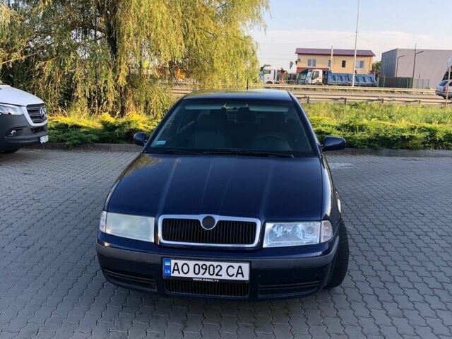 Синий Шкода Октавия, объемом двигателя 1.9 л и пробегом 400 тыс. км за 2900 $, фото 1 на Automoto.ua