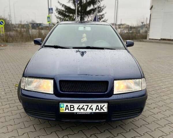 Синий Шкода Октавия, объемом двигателя 1.78 л и пробегом 330 тыс. км за 4500 $, фото 1 на Automoto.ua