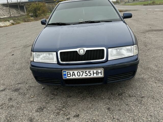 Шкода Октавия 2002 в Пятихатках на Automoto.ua Синий Шкода Октавия, объемом двигателя 1.9 л и пробегом 300 тыс. км за 4100 $, фото 1 на Automoto.ua