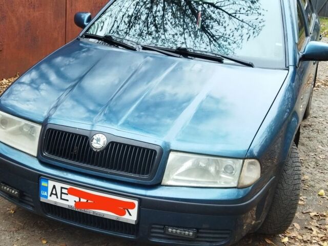 Синий Шкода Октавия, объемом двигателя 0 л и пробегом 240 тыс. км за 4200 $, фото 1 на Automoto.ua