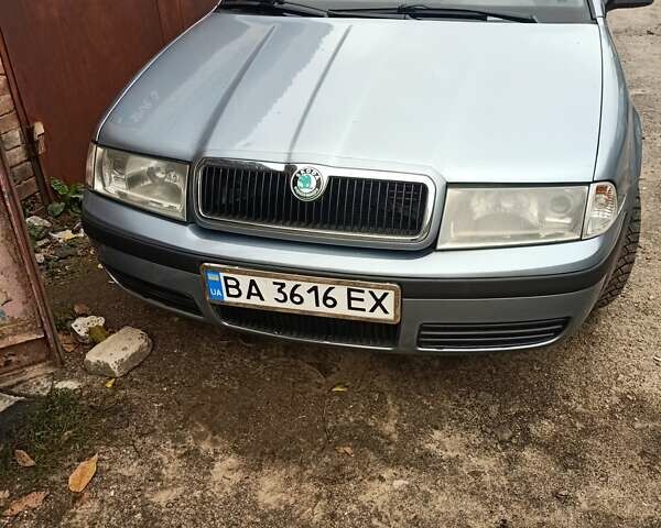 Синій Шкода Октавія, об'ємом двигуна 1.78 л та пробігом 250 тис. км за 4500 $, фото 1 на Automoto.ua