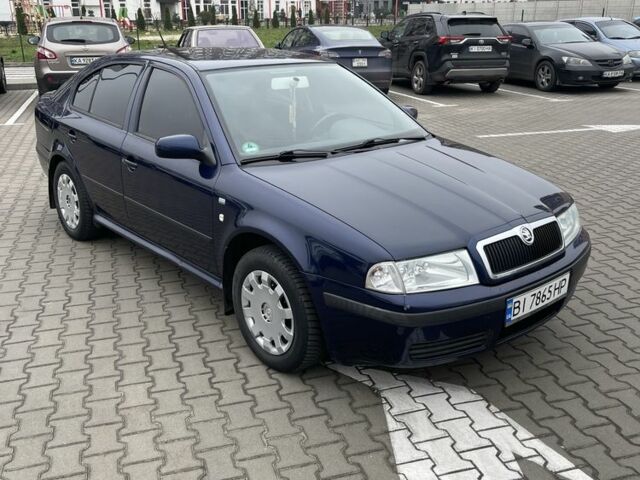 Синий Шкода Октавия, объемом двигателя 1.6 л и пробегом 242 тыс. км за 4800 $, фото 1 на Automoto.ua