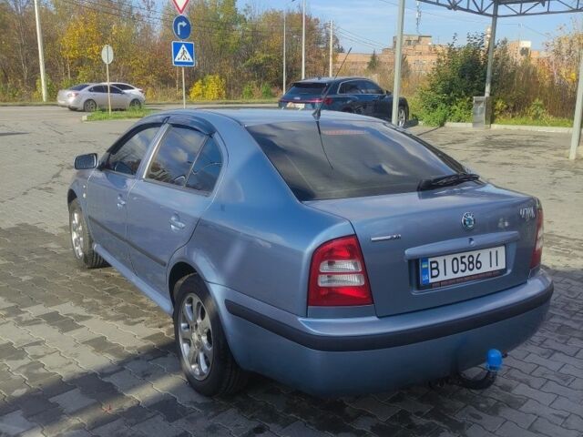 Синий Шкода Октавия, объемом двигателя 2 л и пробегом 337 тыс. км за 4600 $, фото 1 на Automoto.ua