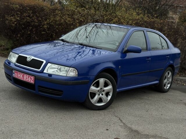 Синий Шкода Октавия, объемом двигателя 1.8 л и пробегом 263 тыс. км за 4999 $, фото 1 на Automoto.ua