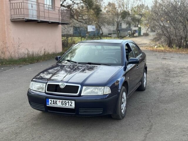 Синій Шкода Октавія, об'ємом двигуна 1.6 л та пробігом 260 тис. км за 1550 $, фото 1 на Automoto.ua