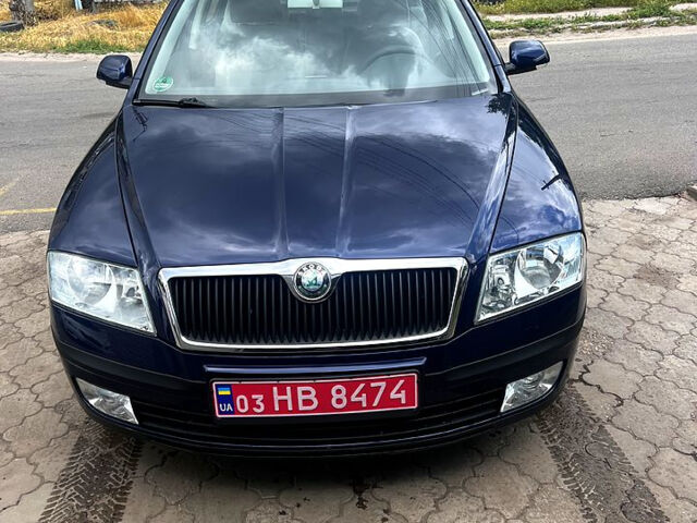 Синий Шкода Октавия, объемом двигателя 1.6 л и пробегом 196 тыс. км за 6300 $, фото 1 на Automoto.ua