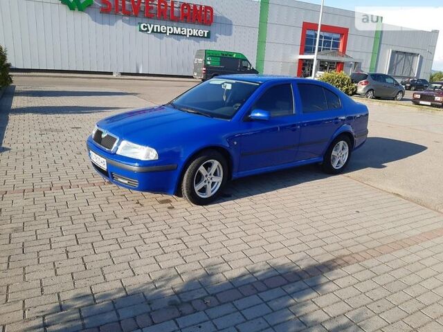 Синий Шкода Октавия, объемом двигателя 1.6 л и пробегом 230 тыс. км за 7200 $, фото 1 на Automoto.ua