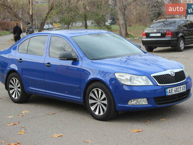 Синий Шкода Октавия, объемом двигателя 1.6 л и пробегом 264 тыс. км за 6800 $, фото 1 на Automoto.ua