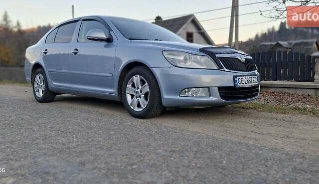 Синий Шкода Октавия, объемом двигателя 1.6 л и пробегом 206 тыс. км за 8300 $, фото 1 на Automoto.ua