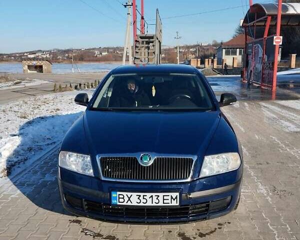 Синий Шкода Октавия, объемом двигателя 1.6 л и пробегом 225 тыс. км за 6900 $, фото 1 на Automoto.ua