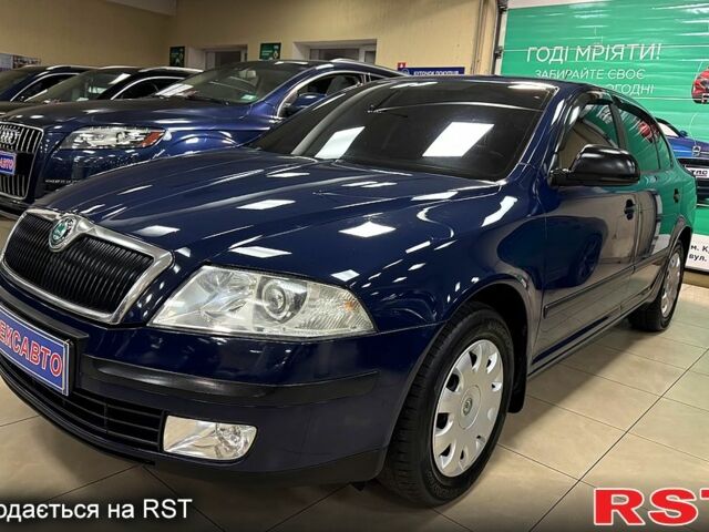 Синий Шкода Октавия, объемом двигателя 1.6 л и пробегом 198 тыс. км за 7200 $, фото 1 на Automoto.ua