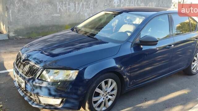 Синій Шкода Октавія, об'ємом двигуна 1.6 л та пробігом 360 тис. км за 8900 $, фото 1 на Automoto.ua