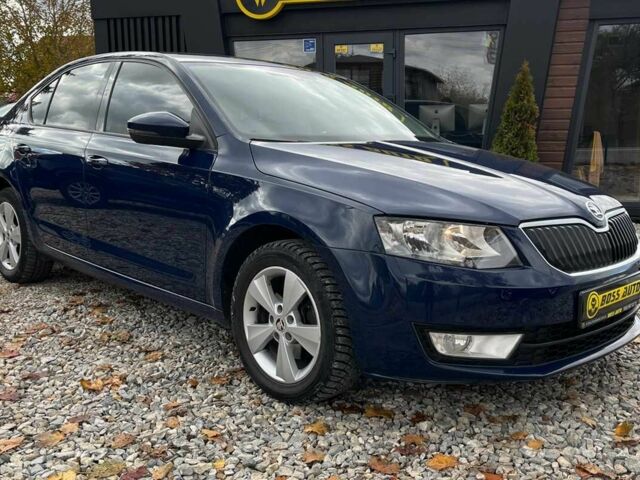 Синий Шкода Октавия, объемом двигателя 2 л и пробегом 285 тыс. км за 11999 $, фото 1 на Automoto.ua