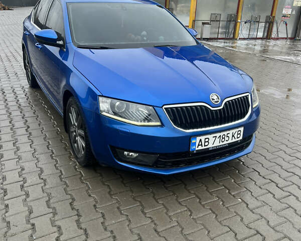 Синий Шкода Октавия, объемом двигателя 1.97 л и пробегом 260 тыс. км за 12800 $, фото 1 на Automoto.ua