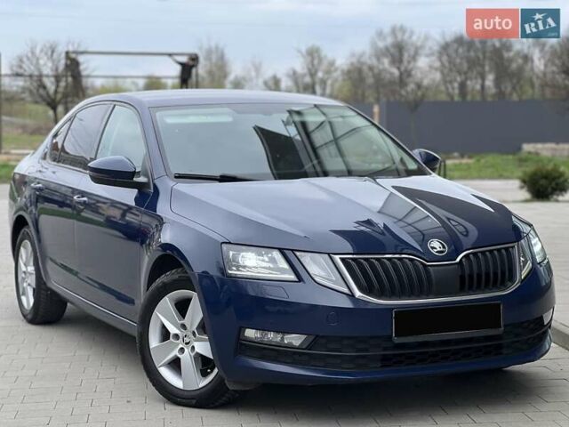 Синій Шкода Октавія, об'ємом двигуна 1.6 л та пробігом 225 тис. км за 13300 $, фото 1 на Automoto.ua