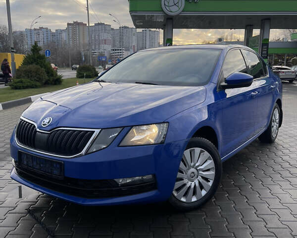 Синій Шкода Октавія, об'ємом двигуна 1.4 л та пробігом 160 тис. км за 15500 $, фото 1 на Automoto.ua
