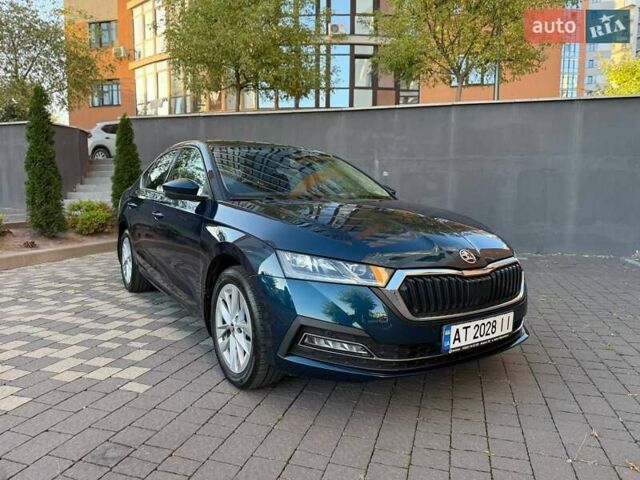 Синій Шкода Октавія, об'ємом двигуна 1.4 л та пробігом 22 тис. км за 24700 $, фото 1 на Automoto.ua