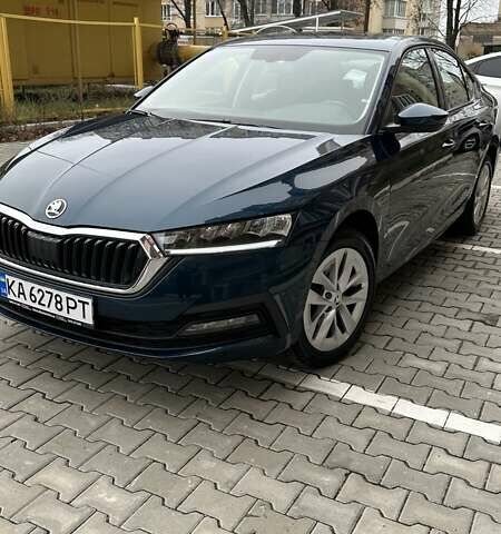 Синий Шкода Октавия, объемом двигателя 1.4 л и пробегом 73 тыс. км за 17999 $, фото 1 на Automoto.ua