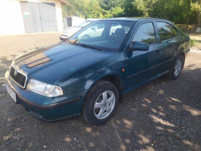 Шкода Октавия 1999 в Добровеличковке на Automoto.ua Зеленый Шкода Октавия, объемом двигателя 1.6 л и пробегом 330 тыс. км за 3500 $, фото 1 на Automoto.ua