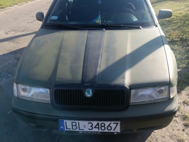 Шкода Октавия 1999 в Сарнах на Automoto.ua Зеленый Шкода Октавия, объемом двигателя 0 л и пробегом 300 тыс. км за 1300 $, фото 1 на Automoto.ua