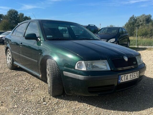 Зелений Шкода Октавія, об'ємом двигуна 0 л та пробігом 200 тис. км за 1850 $, фото 1 на Automoto.ua
