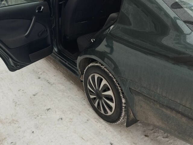 Зеленый Шкода Октавия, объемом двигателя 1.6 л и пробегом 2 тыс. км за 5000 $, фото 1 на Automoto.ua