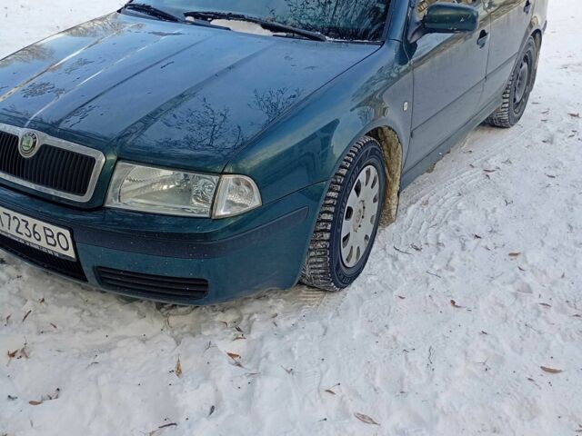 Зеленый Шкода Октавия, объемом двигателя 1.6 л и пробегом 228 тыс. км за 5000 $, фото 1 на Automoto.ua