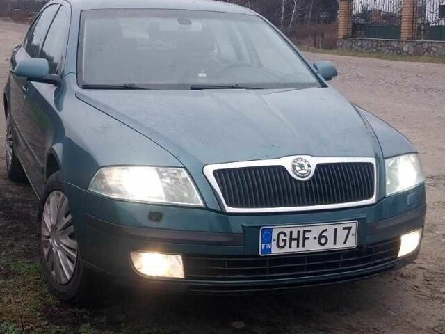 Зелений Шкода Октавія, об'ємом двигуна 0 л та пробігом 300 тис. км за 2600 $, фото 1 на Automoto.ua