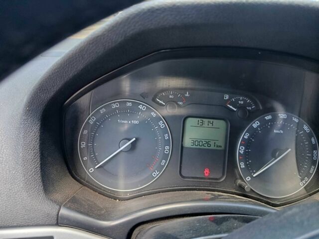 Зеленый Шкода Октавия, объемом двигателя 1.6 л и пробегом 300 тыс. км за 5300 $, фото 1 на Automoto.ua