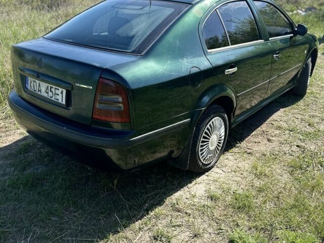 Зелений Шкода Октавія, об'ємом двигуна 1.9 л та пробігом 506 тис. км за 2100 $, фото 1 на Automoto.ua
