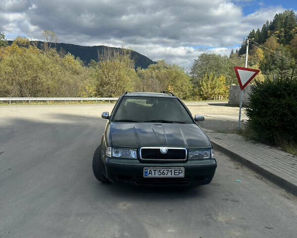 Зелений Шкода Октавія, об'ємом двигуна 1.9 л та пробігом 520 тис. км за 3600 $, фото 1 на Automoto.ua