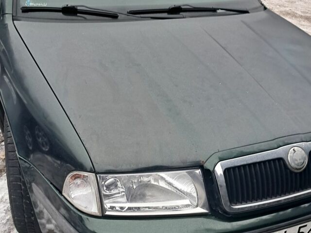 Зеленый Шкода Октавия, объемом двигателя 2 л и пробегом 380 тыс. км за 1923 $, фото 1 на Automoto.ua