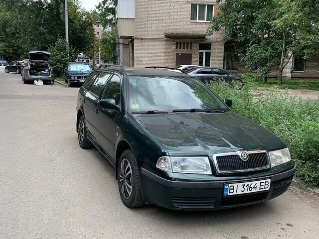 Зелений Шкода Октавія, об'ємом двигуна 1.9 л та пробігом 528 тис. км за 3900 $, фото 1 на Automoto.ua