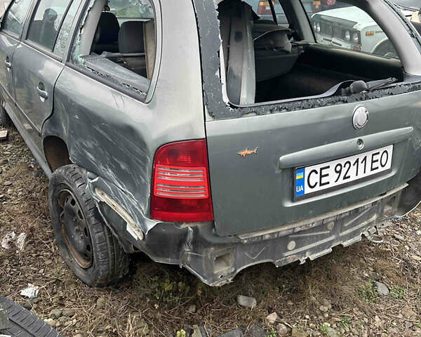 Зелений Шкода Октавія, об'ємом двигуна 2 л та пробігом 175 тис. км за 1600 $, фото 1 на Automoto.ua