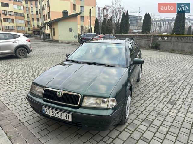 Зелений Шкода Октавія, об'ємом двигуна 1.9 л та пробігом 265 тис. км за 6500 $, фото 1 на Automoto.ua