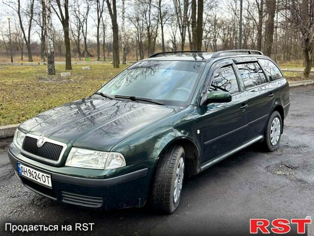 Зелений Шкода Октавія, об'ємом двигуна 1.6 л та пробігом 215 тис. км за 4900 $, фото 1 на Automoto.ua