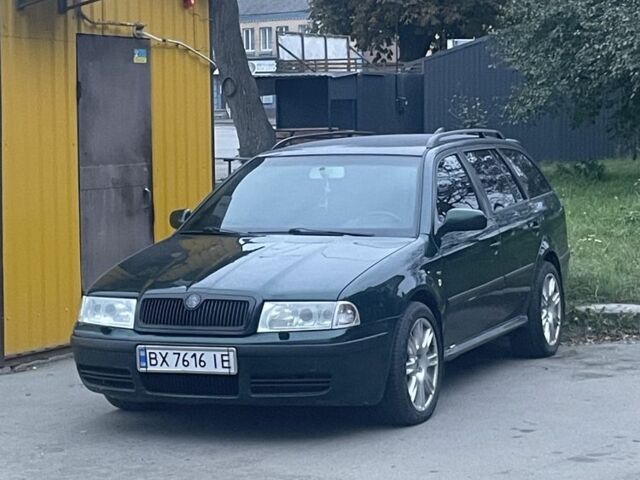 Зелений Шкода Октавія, об'ємом двигуна 1.8 л та пробігом 267 тис. км за 4500 $, фото 1 на Automoto.ua