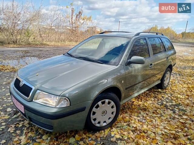Шкода Октавия 2004 в Тернополе на Automoto.ua Зеленый Шкода Октавия, объемом двигателя 1.6 л и пробегом 232 тыс. км за 4599 $, фото 1 на Automoto.ua