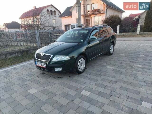 Зеленый Шкода Октавия, объемом двигателя 1.6 л и пробегом 187 тыс. км за 5700 $, фото 1 на Automoto.ua
