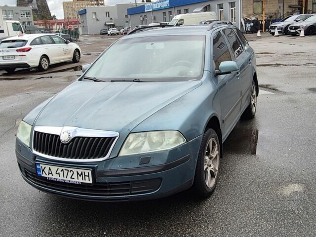 Зелений Шкода Октавія, об'ємом двигуна 2 л та пробігом 270 тис. км за 5500 $, фото 1 на Automoto.ua