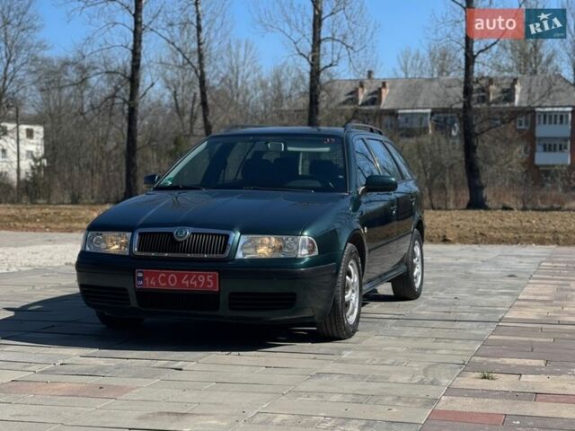 Зеленый Шкода Октавия, объемом двигателя 1.6 л и пробегом 219 тыс. км за 5350 $, фото 1 на Automoto.ua