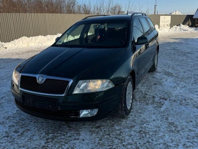 Зеленый Шкода Октавия, объемом двигателя 1.9 л и пробегом 290 тыс. км за 2500 $, фото 1 на Automoto.ua