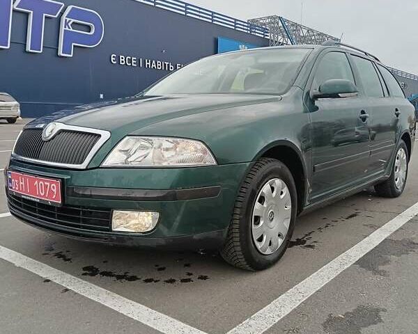 Зеленый Шкода Октавия, объемом двигателя 1.6 л и пробегом 163 тыс. км за 7450 $, фото 1 на Automoto.ua