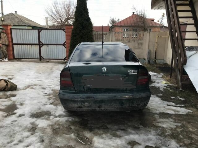 Зеленый Шкода Октавия, объемом двигателя 0 л и пробегом 311 тыс. км за 1200 $, фото 1 на Automoto.ua