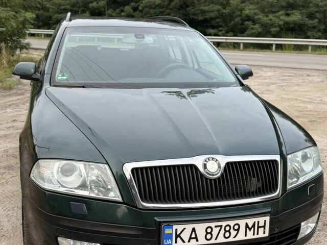 Зеленый Шкода Октавия, объемом двигателя 2 л и пробегом 212 тыс. км за 5967 $, фото 1 на Automoto.ua