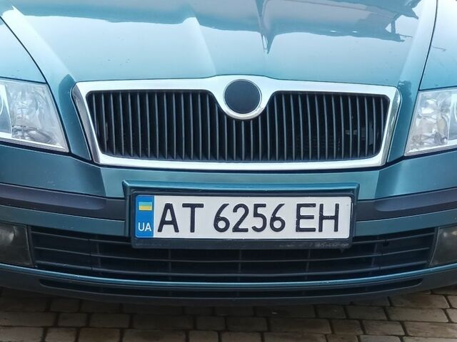 Зеленый Шкода Октавия, объемом двигателя 0 л и пробегом 400 тыс. км за 5900 $, фото 1 на Automoto.ua