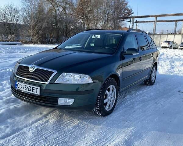 Зелений Шкода Октавія, об'ємом двигуна 1.8 л та пробігом 196 тис. км за 7300 $, фото 1 на Automoto.ua