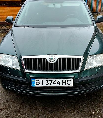 Зеленый Шкода Октавия, объемом двигателя 1.6 л и пробегом 224 тыс. км за 6100 $, фото 1 на Automoto.ua