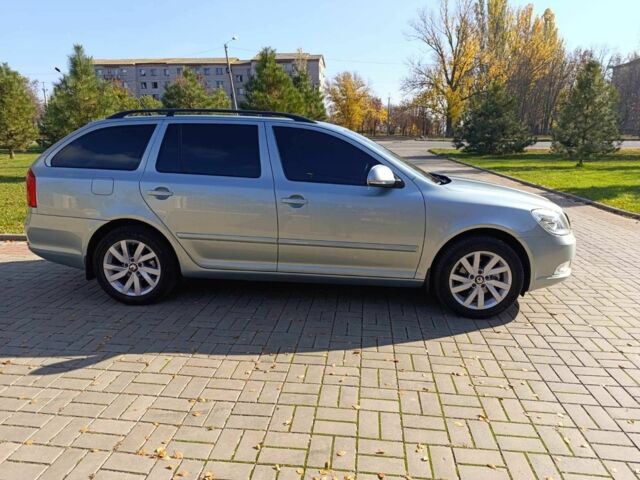 Зелений Шкода Октавія, об'ємом двигуна 0 л та пробігом 171 тис. км за 10900 $, фото 1 на Automoto.ua