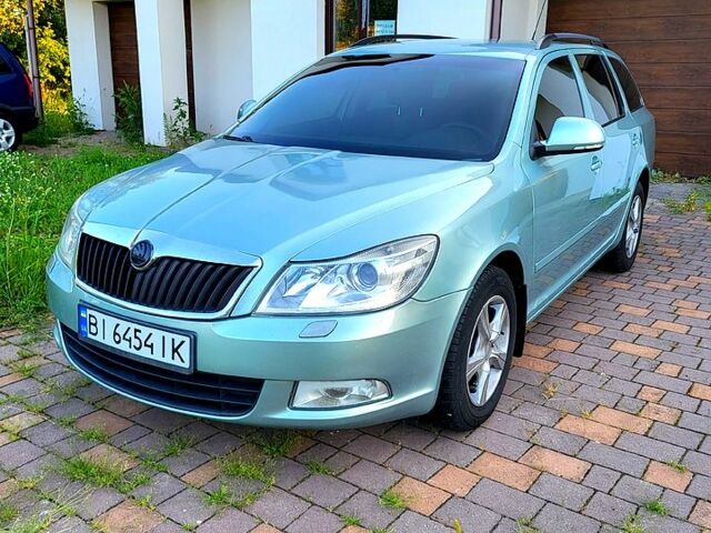 Зелений Шкода Октавія, об'ємом двигуна 1.6 л та пробігом 240 тис. км за 6400 $, фото 1 на Automoto.ua
